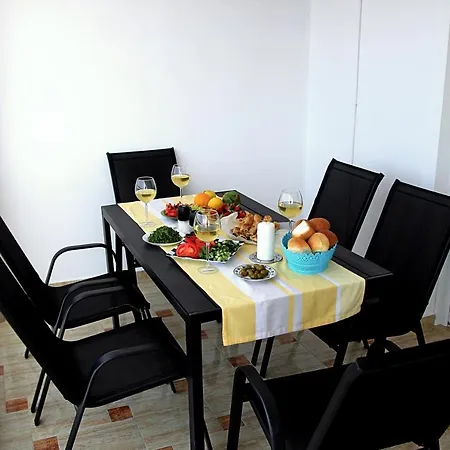 Apartment Apartamenty Saranda *